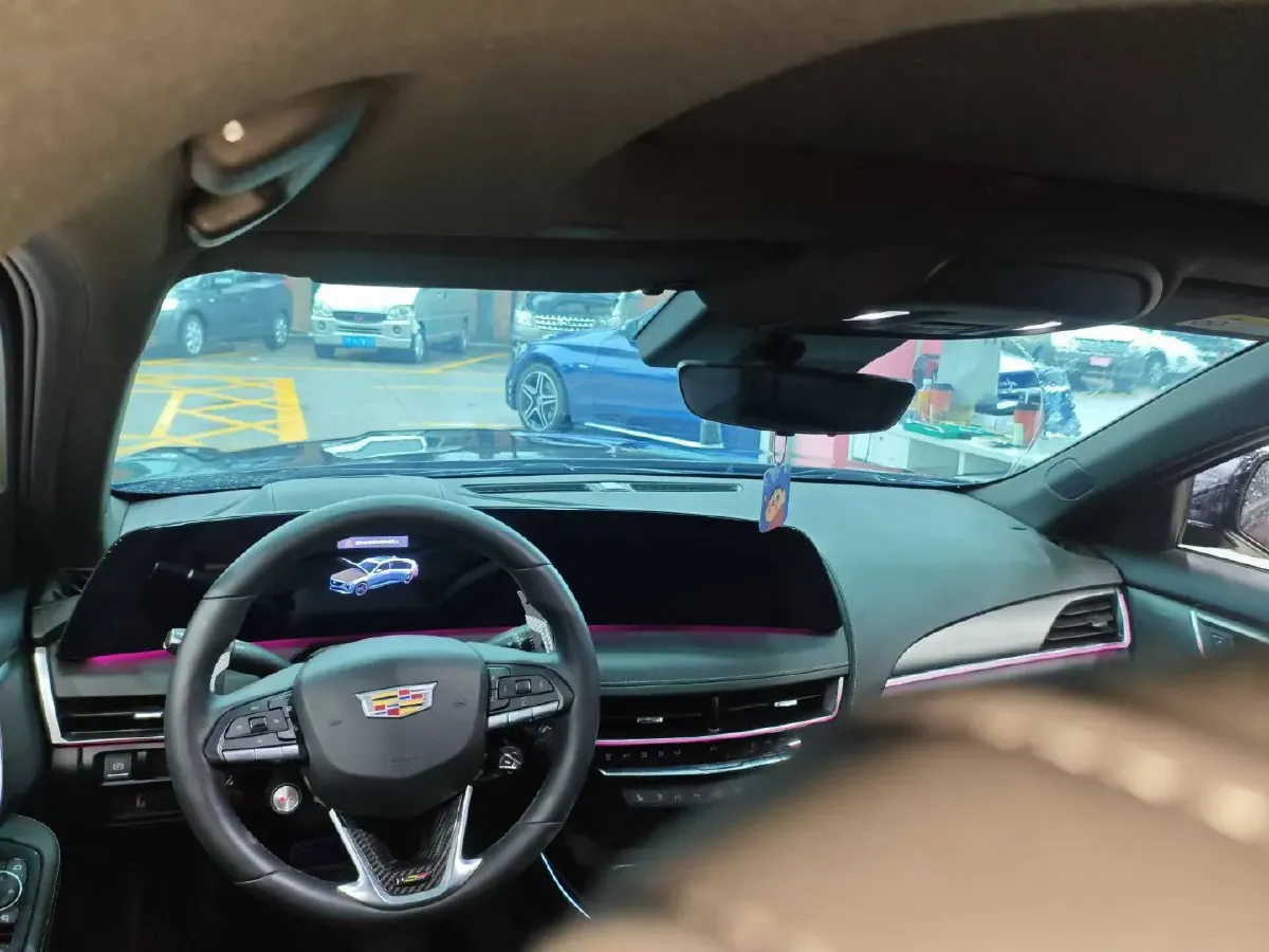 2024 Cadillac CT5 2.0T 237HP L4 10AT,autocango,china used car exporter,china ev exporter,chinese used car exporter,chinese used ev exporter