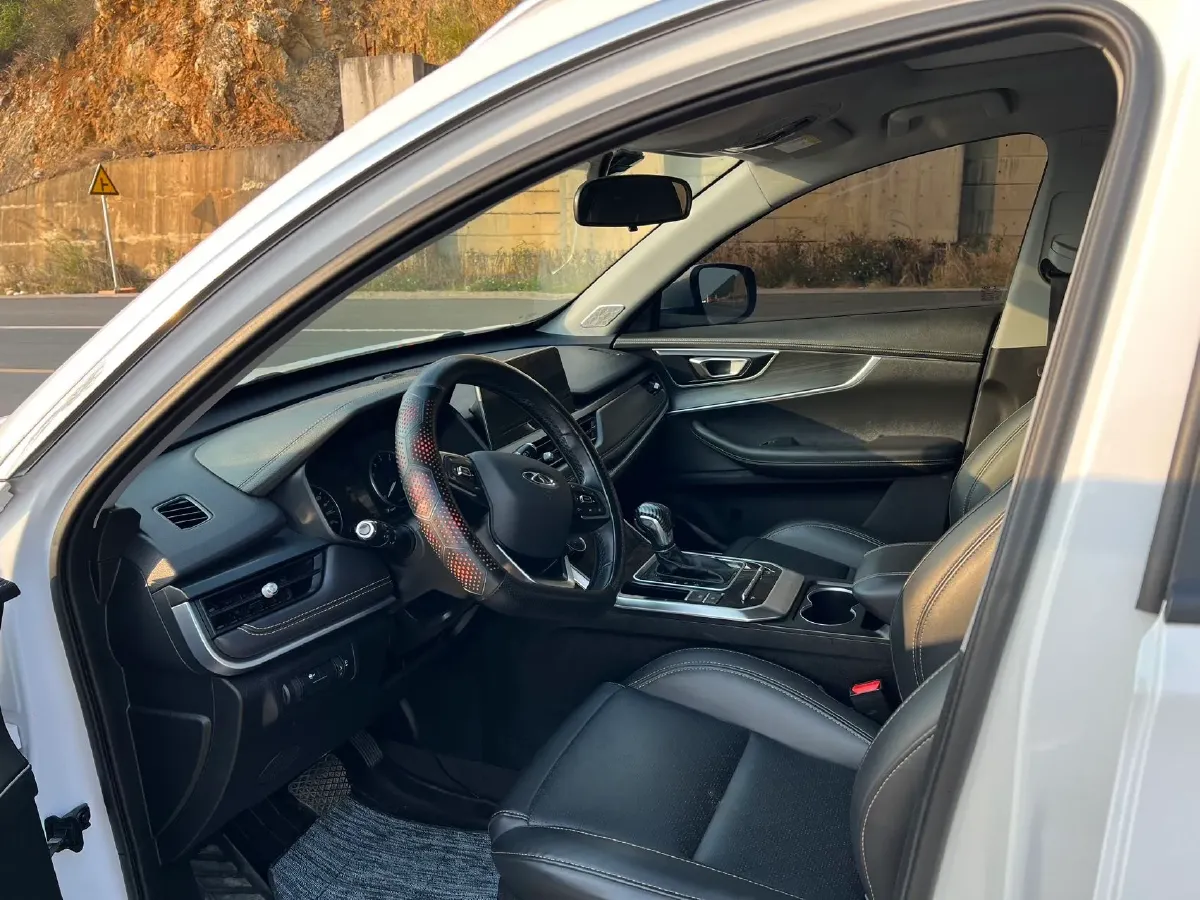 2020 Chery Tiggo 8 1.5T 156HP L4 6DCT,autocango,china used car exporter,china ev exporter,chinese used car exporter,chinese used ev exporter