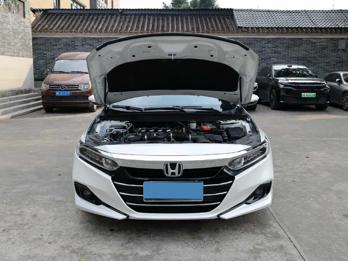 2022 Honda Accord 1.5T 194HP L4 CVT,autocango,china used car exporter,china ev exporter,chinese used car exporter,chinese used ev exporter