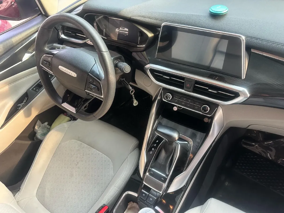 2020 MAXUS Euniq 5 BEV 52.5KWH,autocango,china used car exporter,china ev exporter,chinese used car exporter,chinese used ev exporter