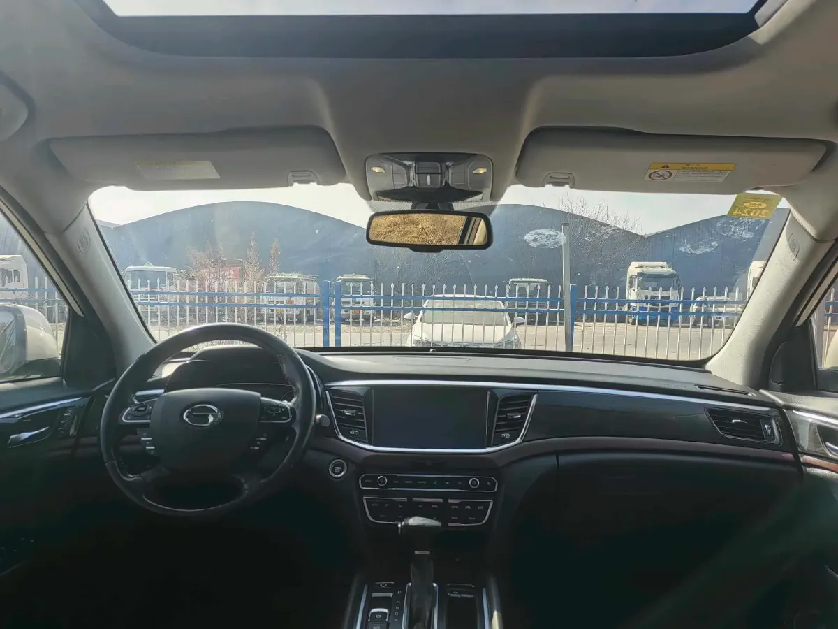2017 GAC Trumpchi GS8 2.0T 201HP L4 6AT,autocango,china used car exporter,china ev exporter,chinese used car exporter,chinese used ev exporter