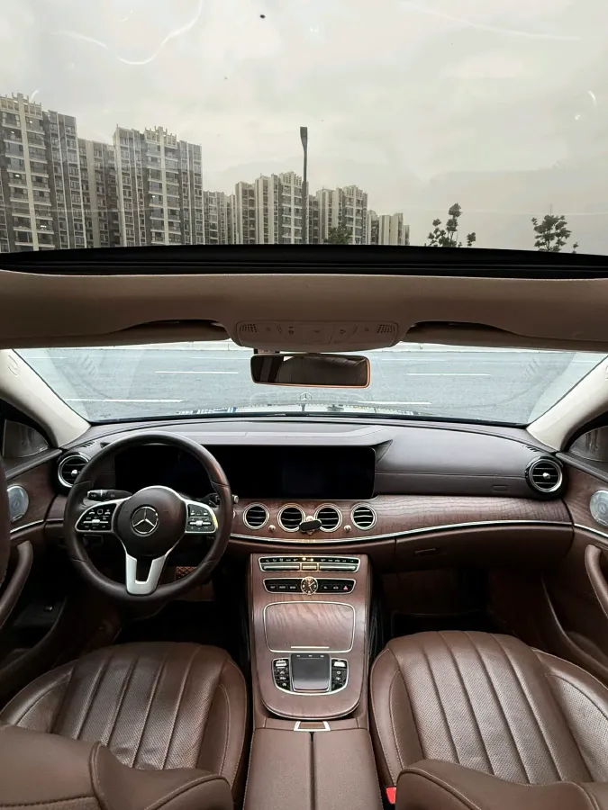 2020 Mercedes-Benz E Class 2.0T 258HP L4 9AT,autocango,china used car exporter,china ev exporter,chinese used car exporter,chinese used ev exporter