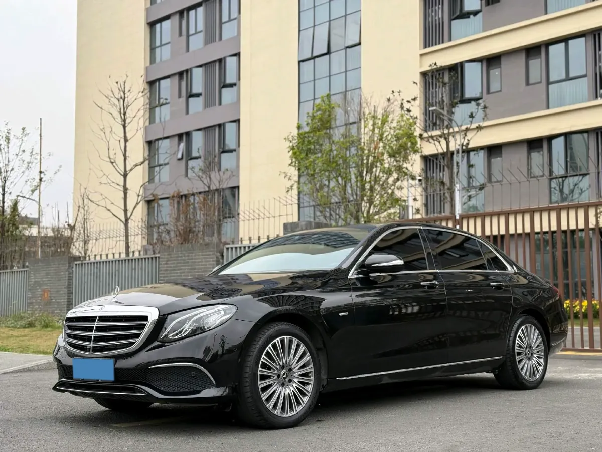 2020 Mercedes-Benz E Class 2.0T 258HP L4 9AT,autocango,china used car exporter,china ev exporter,chinese used car exporter,chinese used ev exporter