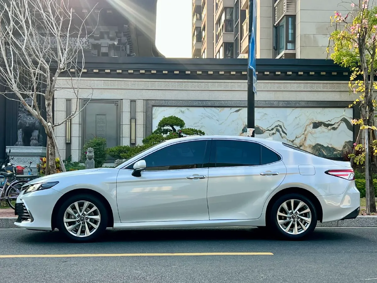 2021 Toyota Camry 2.0L 178HP L4 CVT,autocango,china used car exporter,china ev exporter,chinese used car exporter,chinese used ev exporter