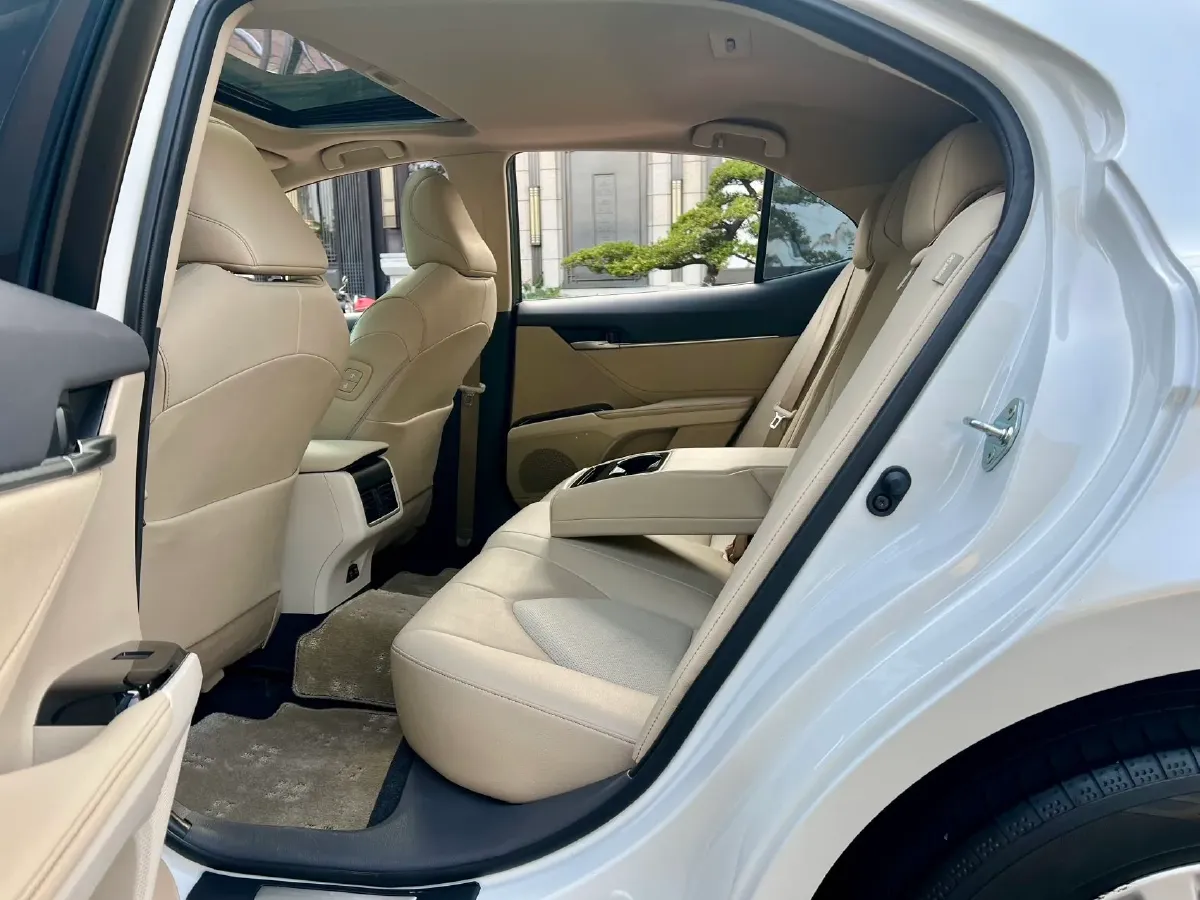 2021 Toyota Camry 2.0L 178HP L4 CVT,autocango,china used car exporter,china ev exporter,chinese used car exporter,chinese used ev exporter