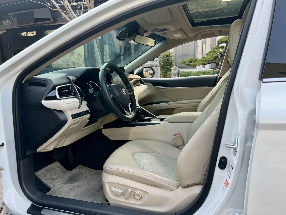 2021 Toyota Camry 2.0L 178HP L4 CVT,autocango,china used car exporter,china ev exporter,chinese used car exporter,chinese used ev exporter