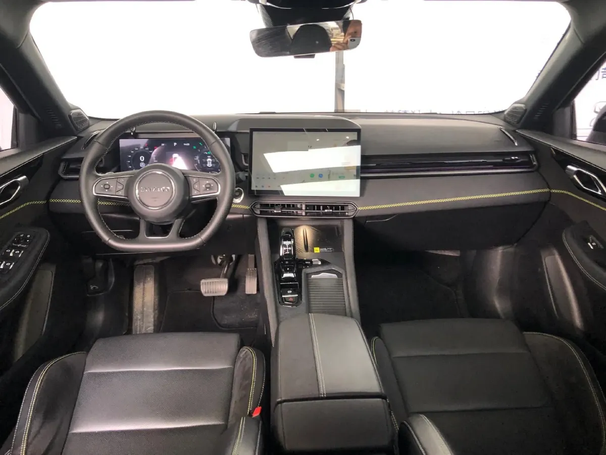 2023 MAXUS G50 1.5T 181HP L4 7DCT,autocango,china used car exporter,china ev exporter,chinese used car exporter,chinese used ev exporter