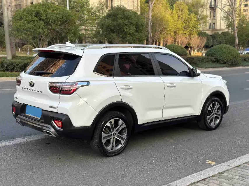 2018 Kia Sportage R 2.0L 160HP L4 6AT,autocango,china used car exporter,china ev exporter,chinese used car exporter,chinese used ev exporter