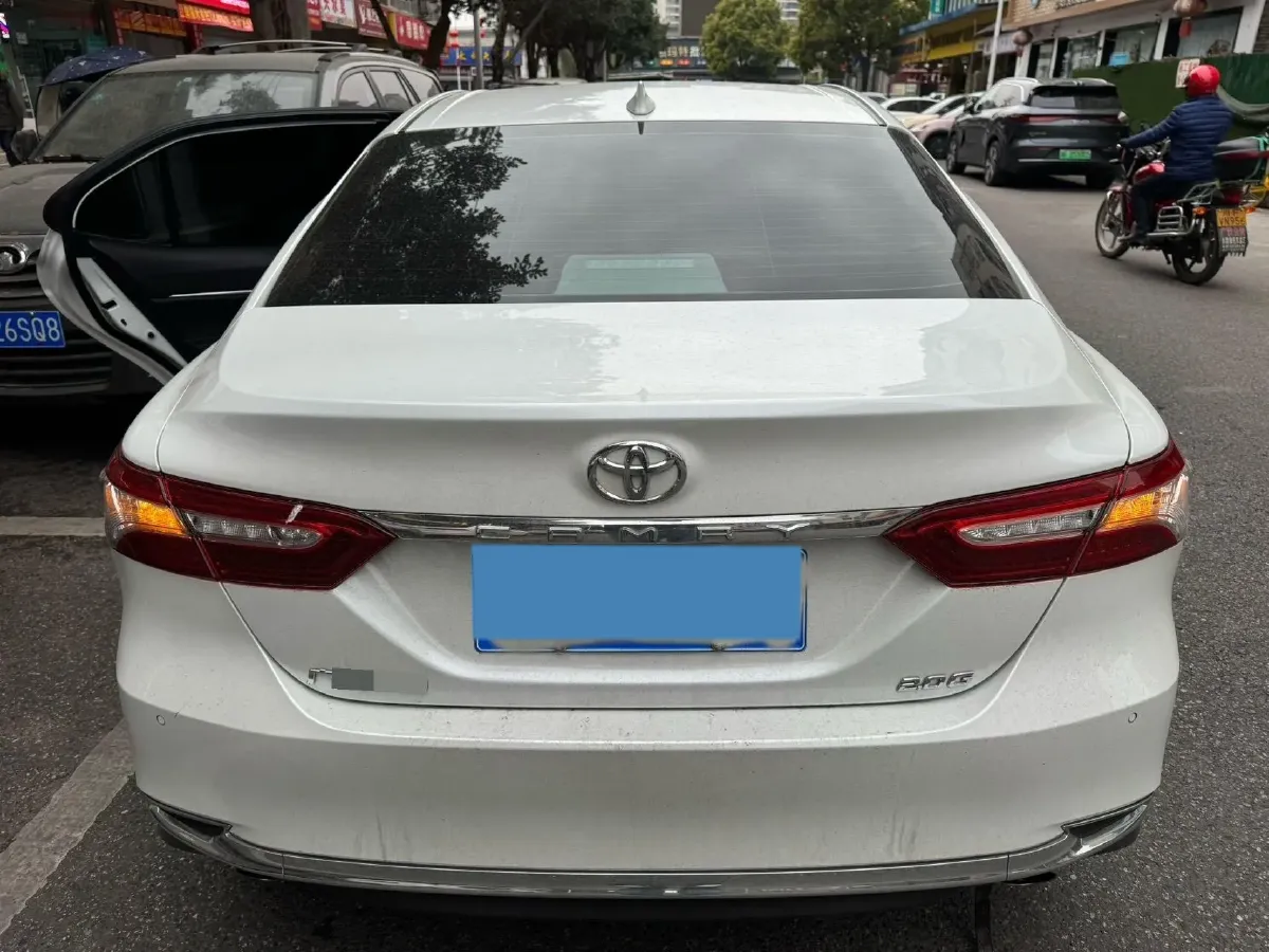 2023 Toyota Camry 2.0L 177HP L4 CVT,autocango,china used car exporter,china ev exporter,chinese used car exporter,chinese used ev exporter