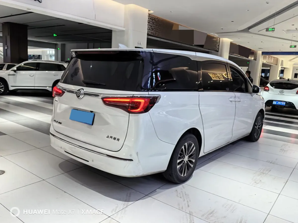 2021 Buick GL8 2.0T 237HP L4 9AT,autocango,china used car exporter,china ev exporter,chinese used car exporter,chinese used ev exporter