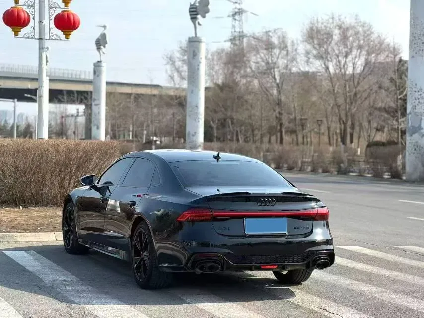 2022 Cadillac XT6 2.0T 237HP L4 9AT,autocango,china used car exporter,china ev exporter,chinese used car exporter,chinese used ev exporter