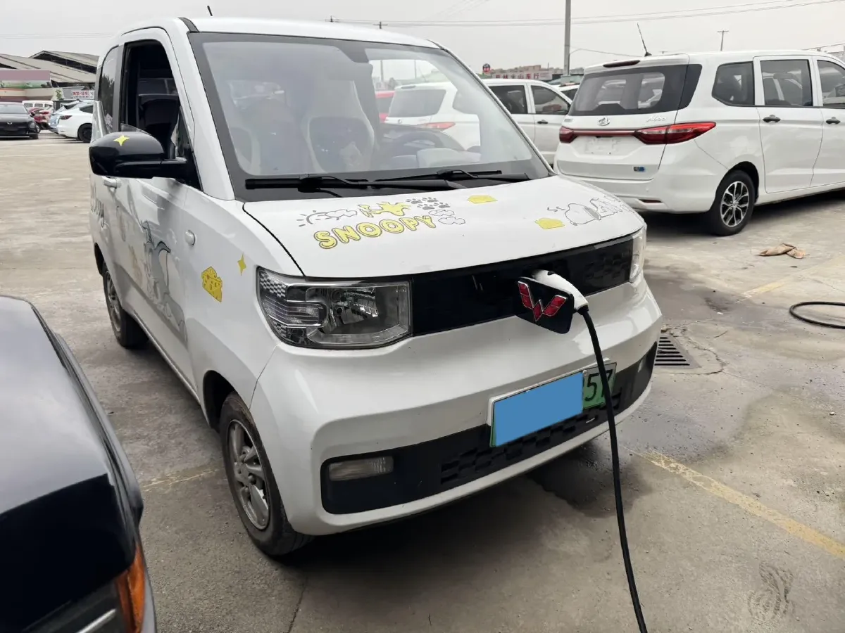2022 LingBox uni BEV 11.52KWH,autocango,china used car exporter,china ev exporter,chinese used car exporter,chinese used ev exporter