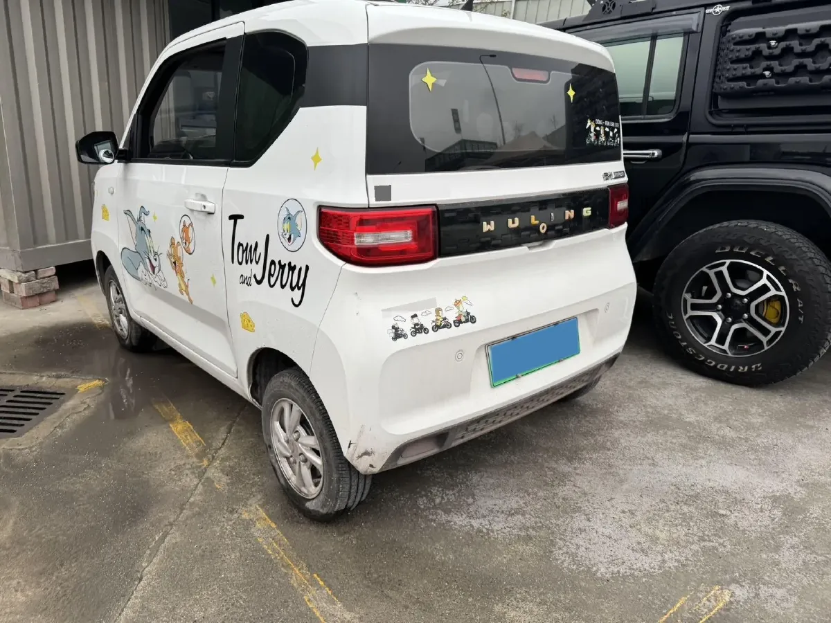2022 LingBox uni BEV 11.52KWH,autocango,china used car exporter,china ev exporter,chinese used car exporter,chinese used ev exporter