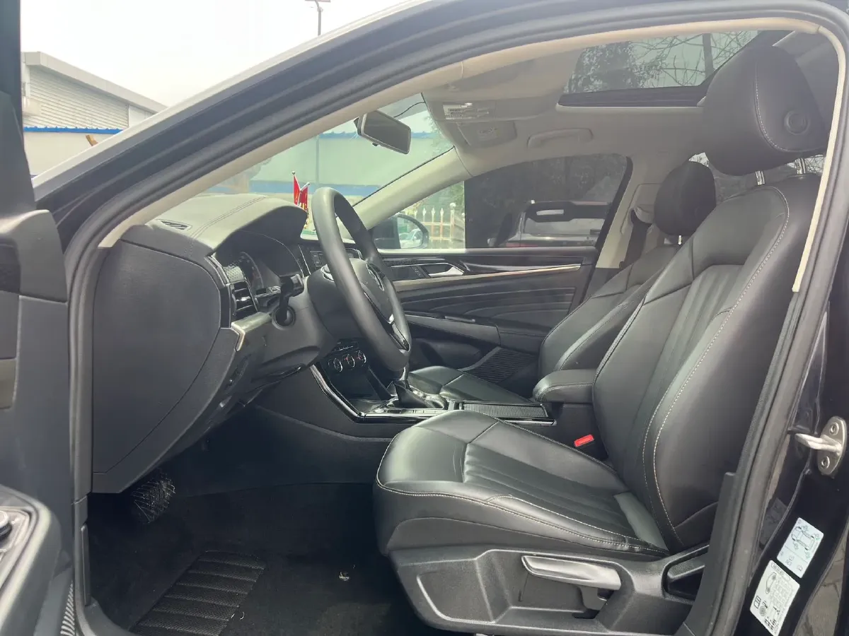 2019 Chevrolet Equinox 1.5T 180HP L4 6AT,autocango,china used car exporter,china ev exporter,chinese used car exporter,chinese used ev exporter
