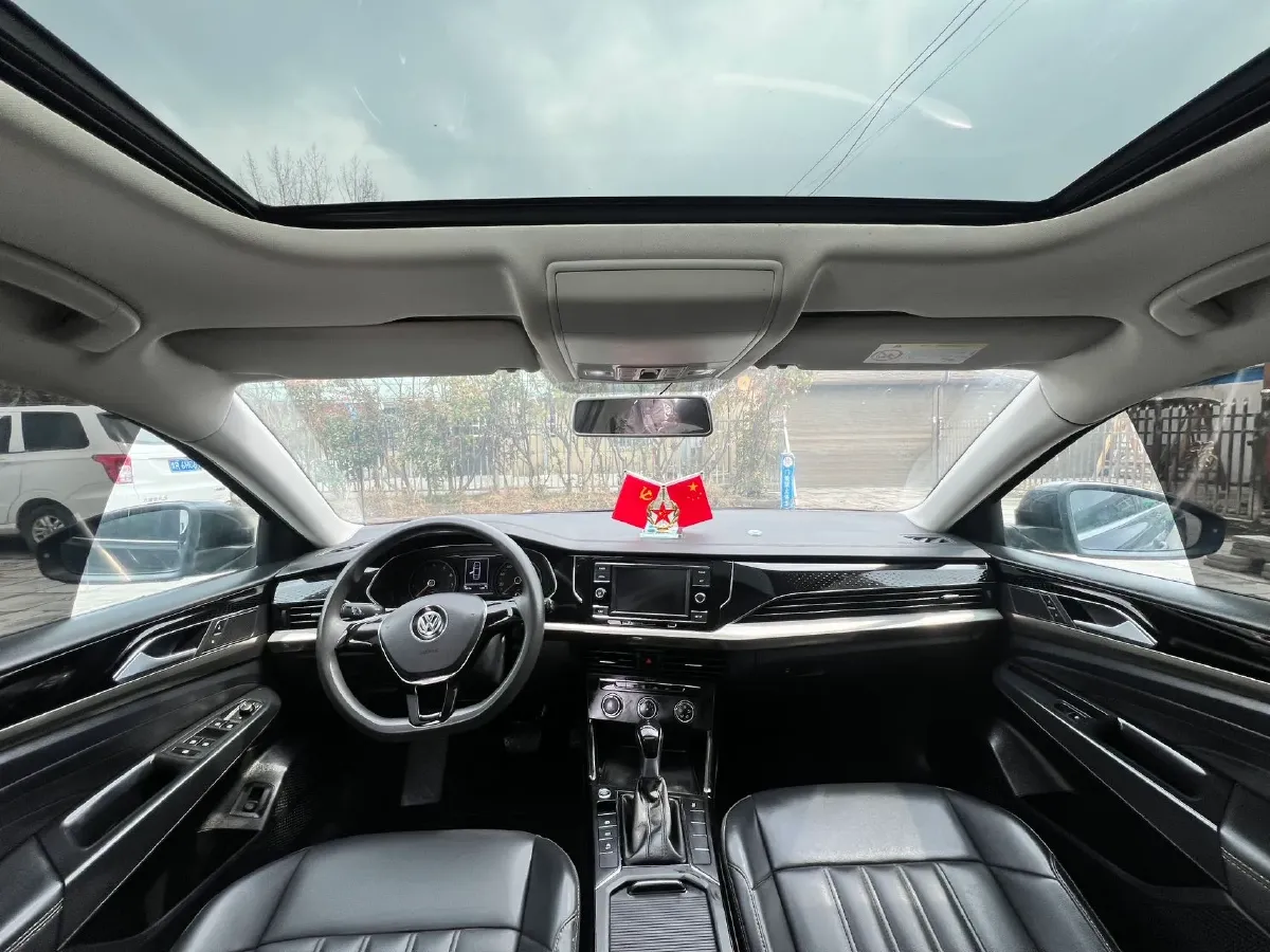 2019 Chevrolet Equinox 1.5T 180HP L4 6AT,autocango,china used car exporter,china ev exporter,chinese used car exporter,chinese used ev exporter