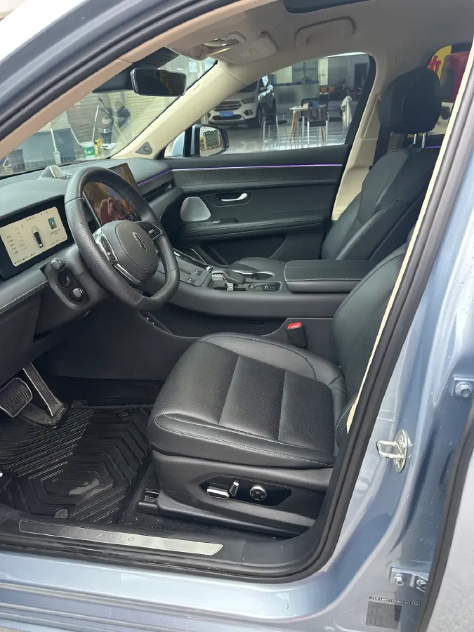 2023 HIMA AITO M5 1.5T 152HP L4 REEV 40KWH,autocango,china used car exporter,china ev exporter,chinese used car exporter,chinese used ev exporter