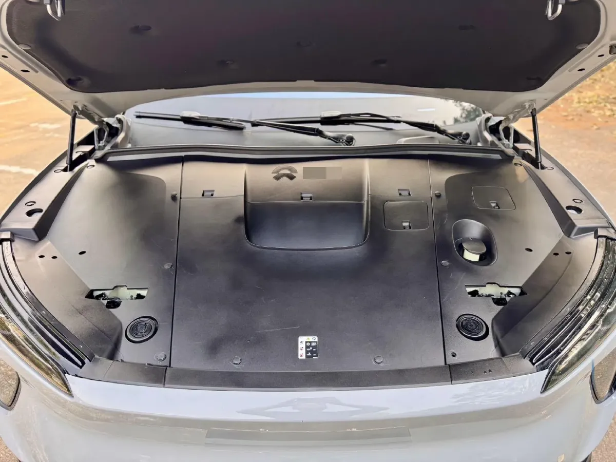 2023 NIO ES6 BEV 75KWH,autocango,china used car exporter,china ev exporter,chinese used car exporter,chinese used ev exporter