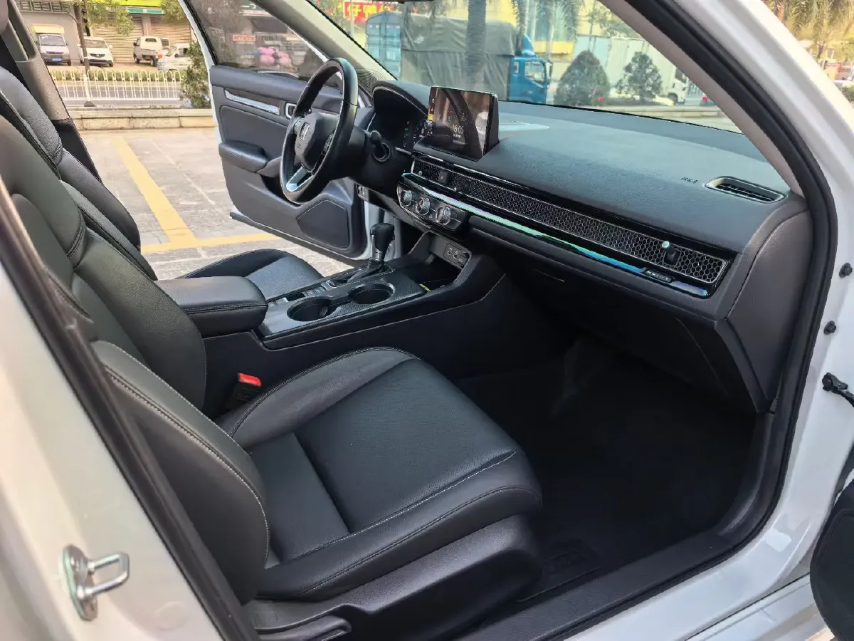 2022 Honda Civic 1.5T 182HP L4 CVT,autocango,china used car exporter,china ev exporter,chinese used car exporter,chinese used ev exporter