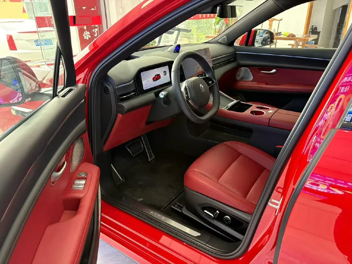 2025 AITO AITO M5 1.5T 152HP L4 REEV 42KWH,autocango,china used car exporter,china ev exporter,chinese used car exporter,chinese used ev exporter