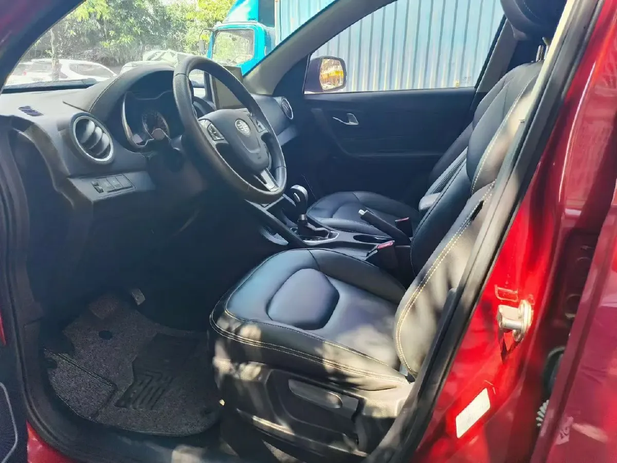 2017 Bestune X40 1.6L 114HP L4 6AT,autocango,china used car exporter,china ev exporter,chinese used car exporter,chinese used ev exporter