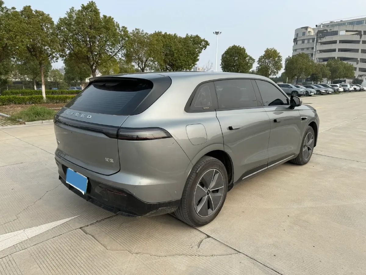 2024 Exceed Sterra ET REEV 156HP REEV 32KWH,autocango,china used car exporter,china ev exporter,chinese used car exporter,chinese used ev exporter
