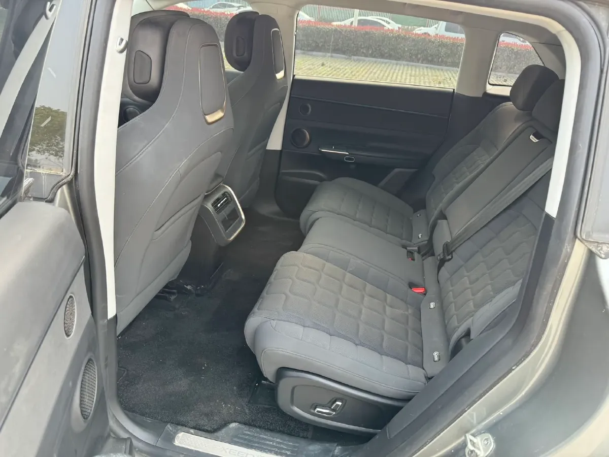 2024 Exceed Sterra ET REEV 156HP REEV 32KWH,autocango,china used car exporter,china ev exporter,chinese used car exporter,chinese used ev exporter