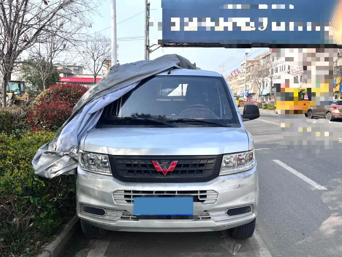 2019 WuLing RongGuang New Truck 1.8L 133HP L4 5MT,autocango,china used car exporter,china ev exporter,chinese used car exporter,chinese used ev exporter