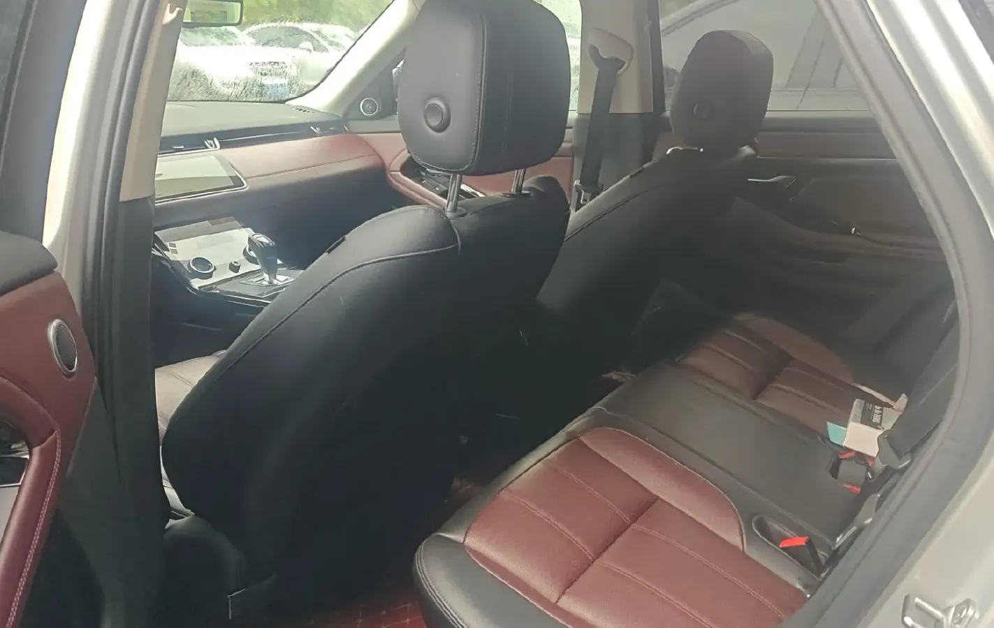 2022 Land Rover Range Rover Evoque 2.0T 249HP L4 9AT,autocango,china used car exporter,china ev exporter,chinese used car exporter,chinese used ev exporter