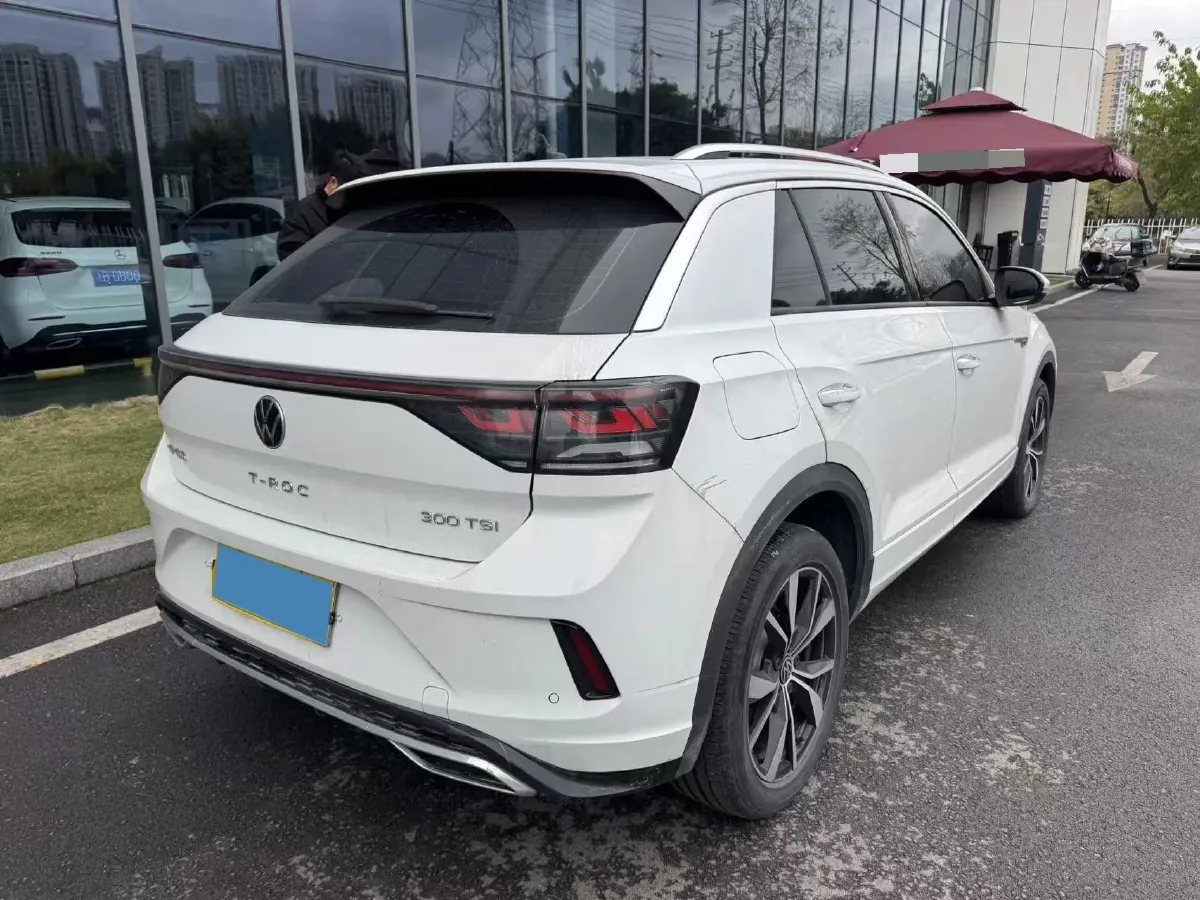 2023 Volkswagen T-Roc 1.5T 160HP L4 7DCT,autocango,china used car exporter,china ev exporter,chinese used car exporter,chinese used ev exporter