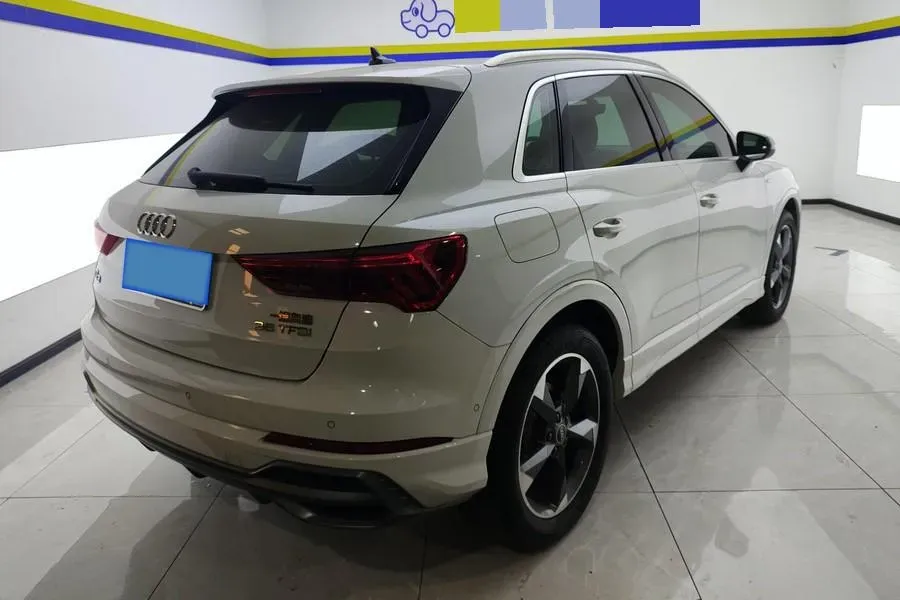 2021 Audi Q3 1.4T 150HP L4 7DCT,autocango,china used car exporter,china ev exporter,chinese used car exporter,chinese used ev exporter