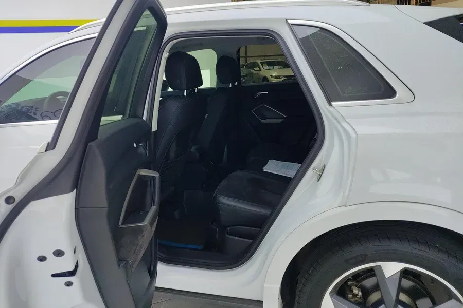 2021 Audi Q3 1.4T 150HP L4 7DCT,autocango,china used car exporter,china ev exporter,chinese used car exporter,chinese used ev exporter