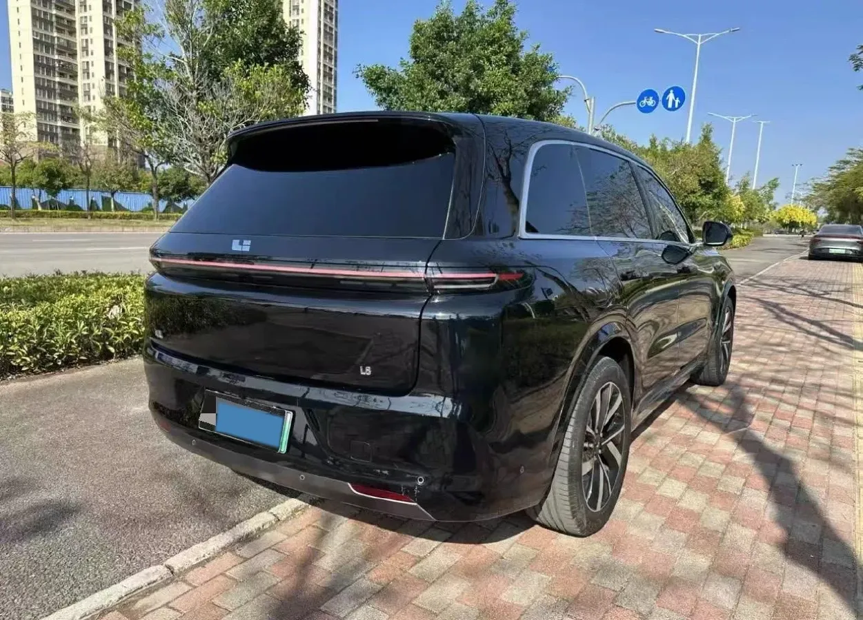 2023 Li L7 Range Extended 154HP REEV 40.9KWH,autocango,china used car exporter,china ev exporter,chinese used car exporter,chinese used ev exporter