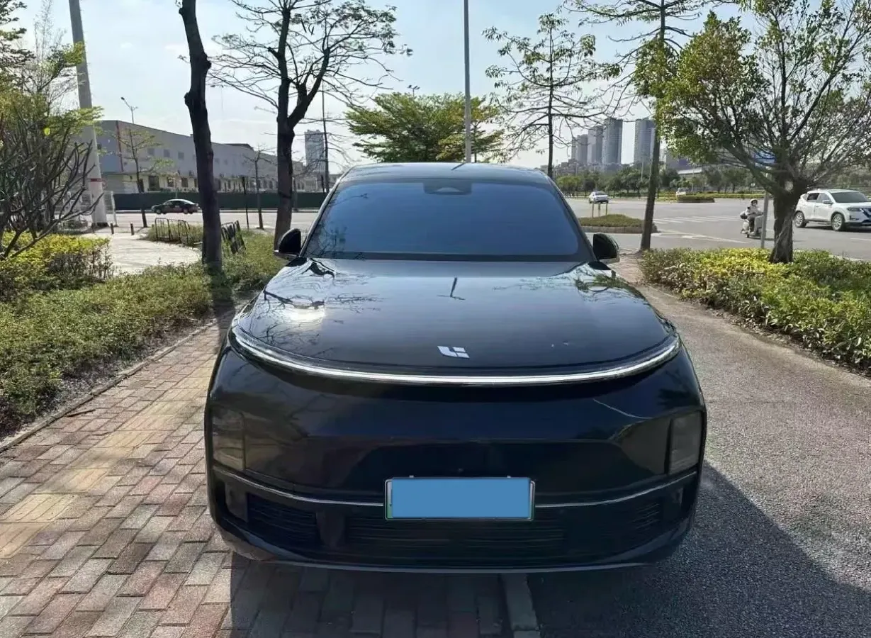 2023 Li L7 Range Extended 154HP REEV 40.9KWH,autocango,china used car exporter,china ev exporter,chinese used car exporter,chinese used ev exporter
