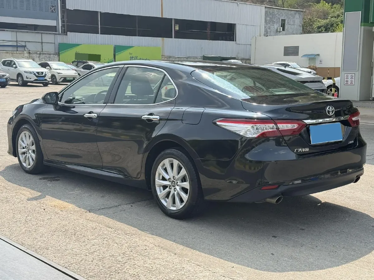 2019 Toyota Camry 2.0L 178HP L4 CVT,autocango,china used car exporter,china ev exporter,chinese used car exporter,chinese used ev exporter