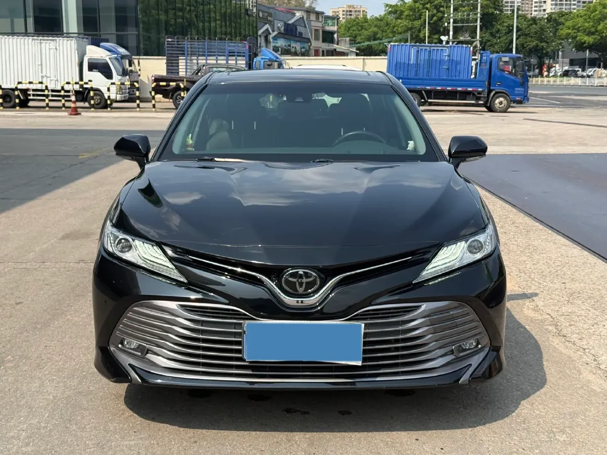 2019 Toyota Camry 2.0L 178HP L4 CVT,autocango,china used car exporter,china ev exporter,chinese used car exporter,chinese used ev exporter