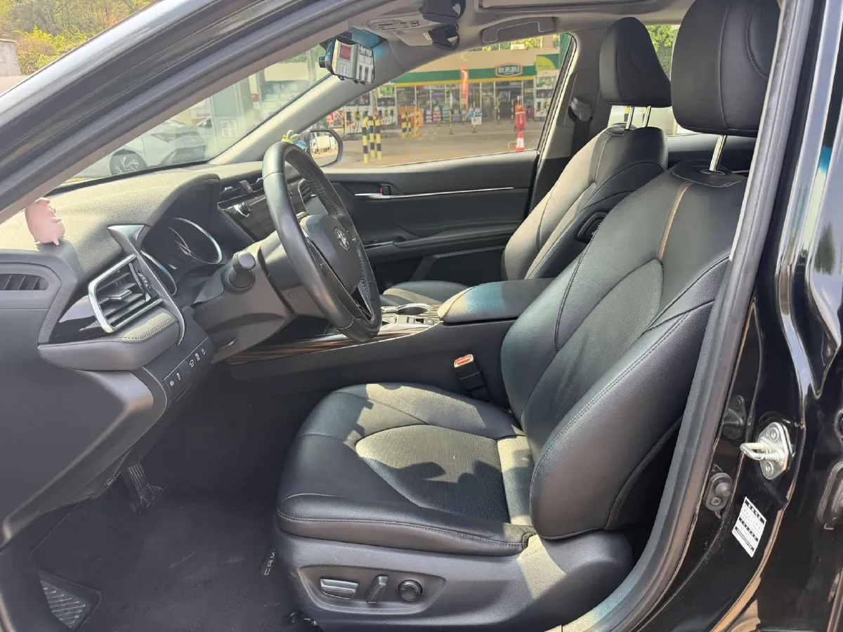 2019 Toyota Camry 2.0L 178HP L4 CVT,autocango,china used car exporter,china ev exporter,chinese used car exporter,chinese used ev exporter