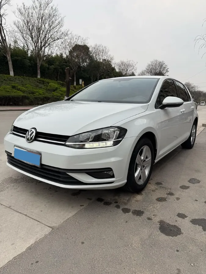 2018 Volkswagen Golf 1.6L 110HP L4 6AT,autocango,china used car exporter,china ev exporter,chinese used car exporter,chinese used ev exporter