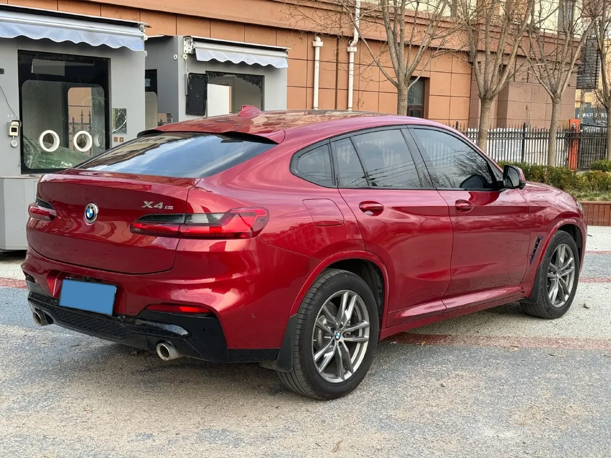 2020 BMW X4 2.0T 184HP L4 8AT,autocango,china used car exporter,china ev exporter,chinese used car exporter,chinese used ev exporter