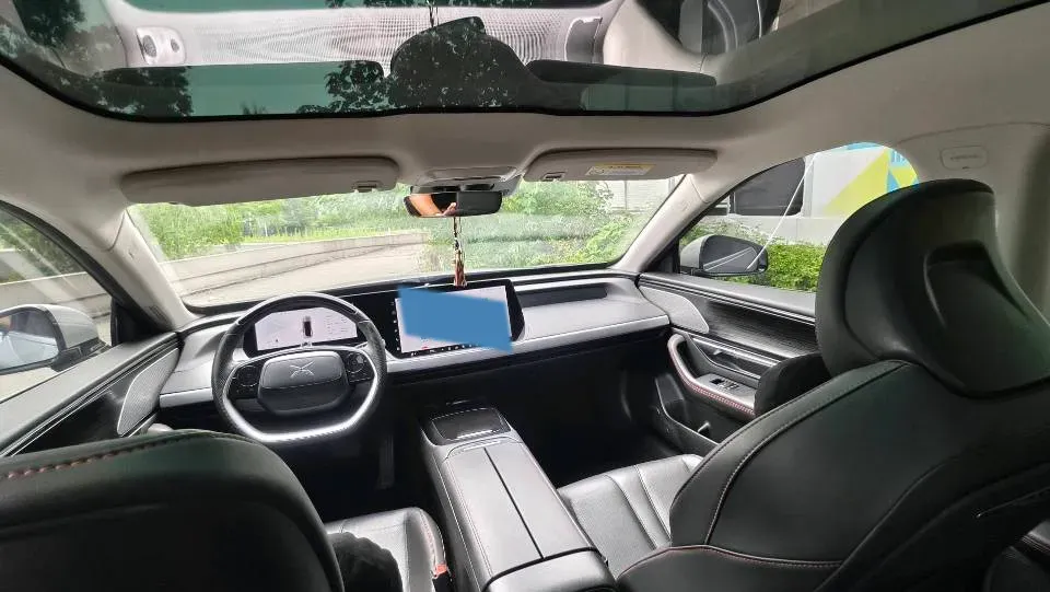 2020 Xpeng P7 BEV 70.8KWH,autocango,china used car exporter,china ev exporter,chinese used car exporter,chinese used ev exporter