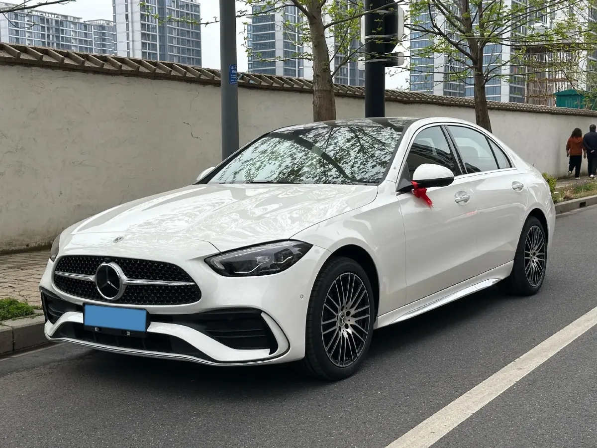 2026 Mercedes-Benz C Class 2.0T 204HP L4 9AT,autocango,china used car exporter,china ev exporter,chinese used car exporter,chinese used ev exporter