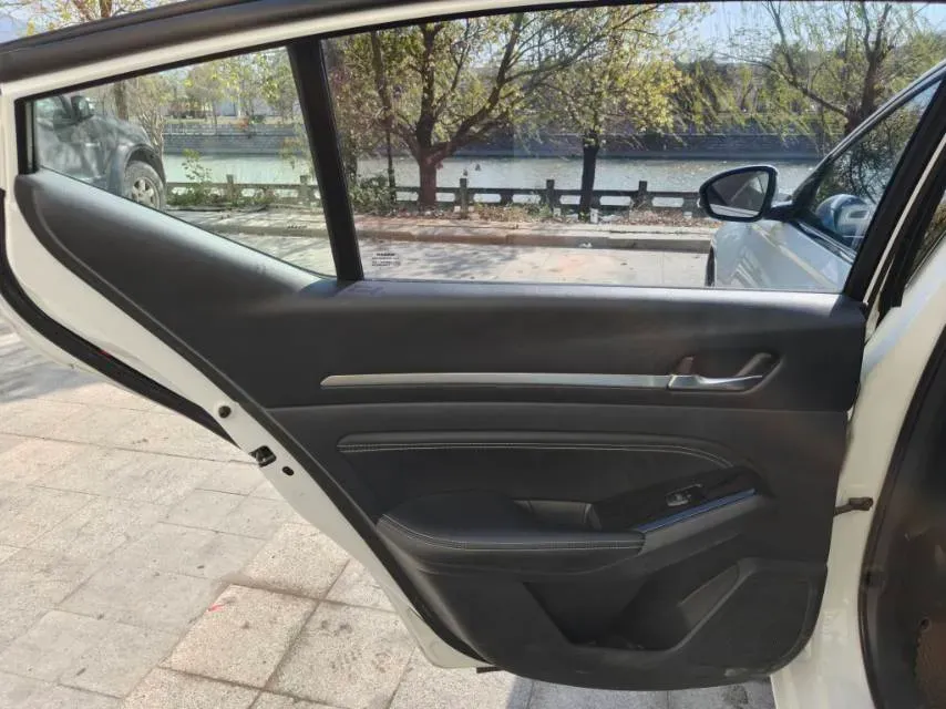 2022 Nissan Teana 2.0L 156HP L4 CVT,autocango,china used car exporter,china ev exporter,chinese used car exporter,chinese used ev exporter