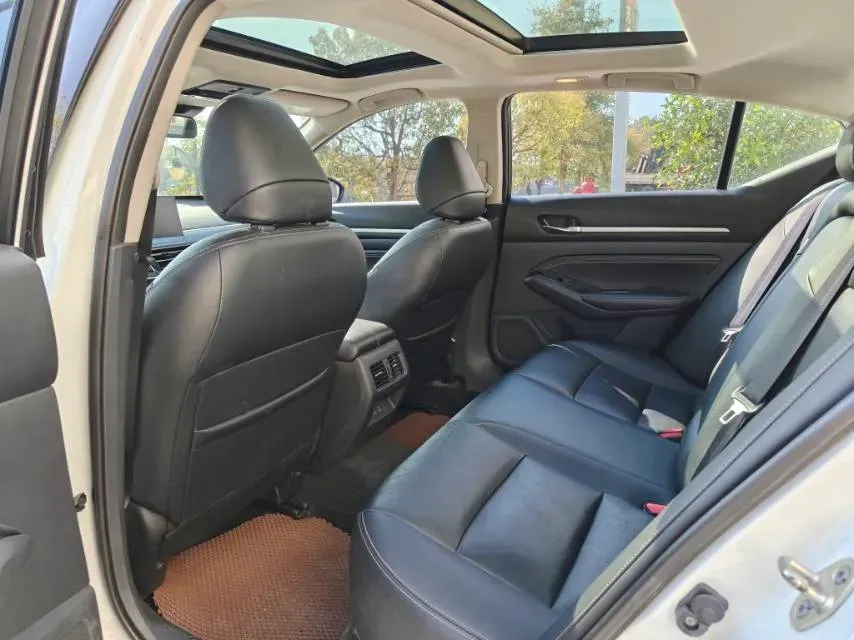 2022 Nissan Teana 2.0L 156HP L4 CVT,autocango,china used car exporter,china ev exporter,chinese used car exporter,chinese used ev exporter