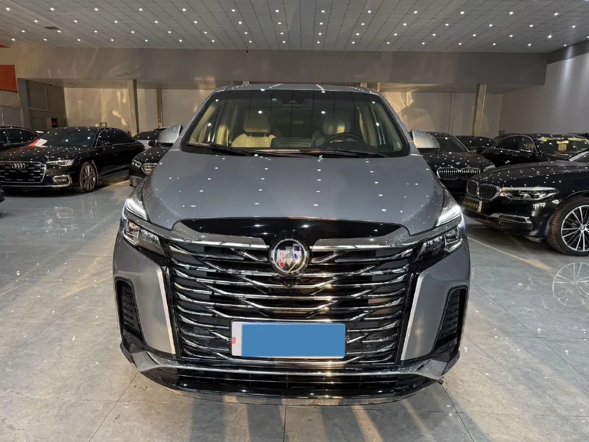 2023 Buick GL8 2.0T 237HP L4 9AT,autocango,china used car exporter,china ev exporter,chinese used car exporter,chinese used ev exporter