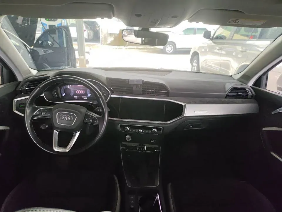 2021 Audi Q3 1.4T 150HP L4 7DCT,autocango,china used car exporter,china ev exporter,chinese used car exporter,chinese used ev exporter