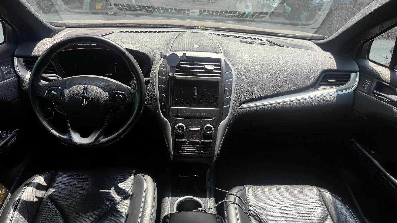 2019 Lincoln MKC 2.0T 203HP L4 6AT,autocango,china used car exporter,china ev exporter,chinese used car exporter,chinese used ev exporter