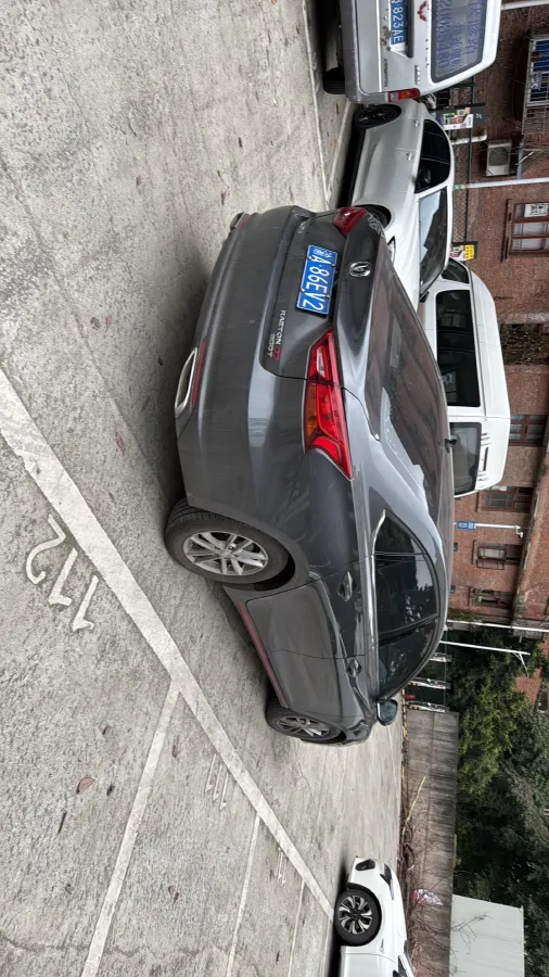 2021 ChangAn Raeton CC 1.5T 180HP L4 7DCT,autocango,china used car exporter,china ev exporter,chinese used car exporter,chinese used ev exporter