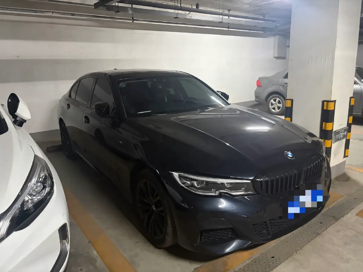 2022 BMW 3 Series 2.0T 184HP L4 8AT,autocango,china used car exporter,china ev exporter,chinese used car exporter,chinese used ev exporter