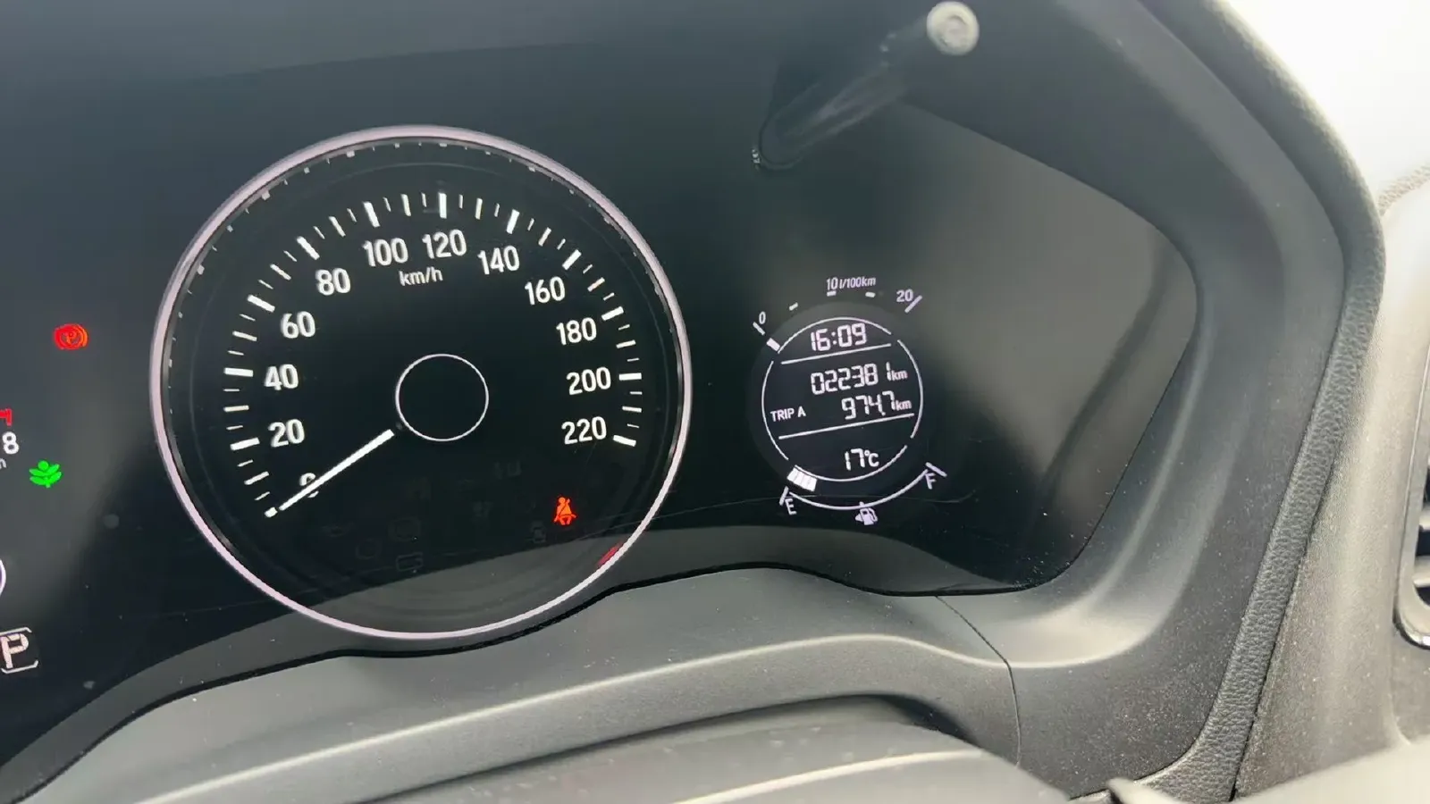 2020 Honda Vezel 1.5L 131HP L4 CVT,autocango,china used car exporter,china ev exporter,chinese used car exporter,chinese used ev exporter