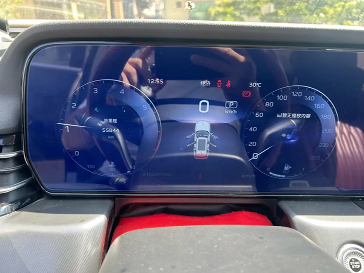 2023 HongQi HS5 2.0T 252HP L4 8AT,autocango,china used car exporter,china ev exporter,chinese used car exporter,chinese used ev exporter