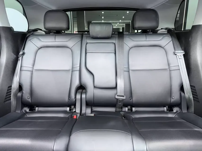 2021 Lincoln Corsair 2.0T 245HP L4 8AT,autocango,china used car exporter,china ev exporter,chinese used car exporter,chinese used ev exporter